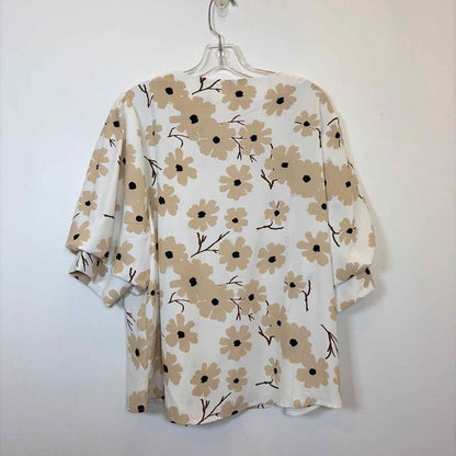 Pre-Owned Size XL Why Dress White Floral Top