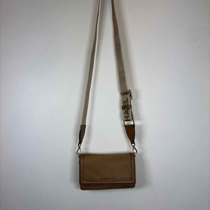 Pre-Owned Michael Kors Brown Nylon Handbag