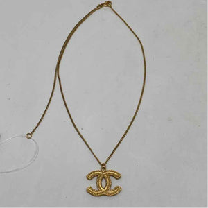 Pre-Owned Chanel Gold Gold Plated Designer Jewelry