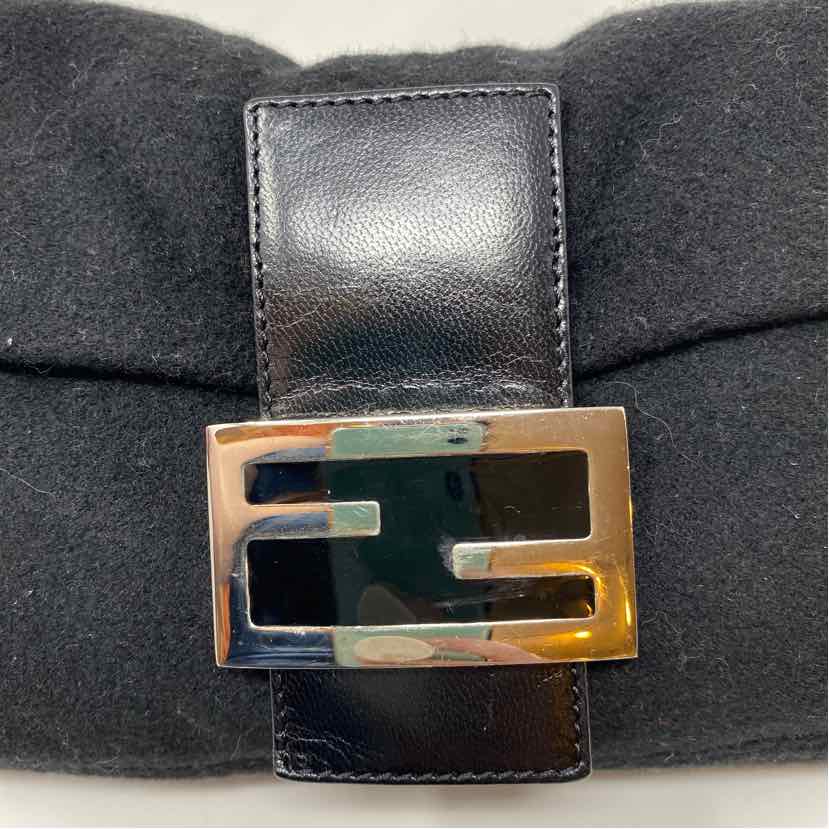 Pre-Owned Fendi Black Fabric Designer Handbag