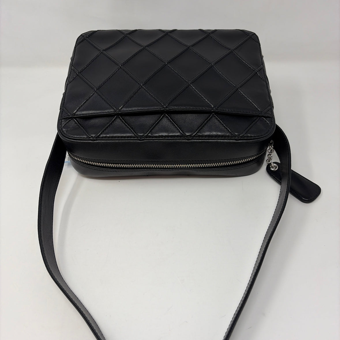 Pre-Owned Chanel Black Leather Designer Handbag