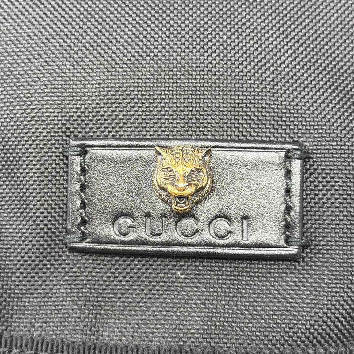 Pre-Owned Gucci Black Nylon Designer Handbag