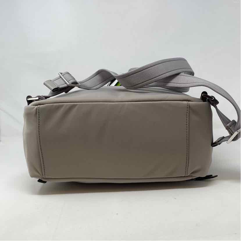 Pre-Owned Kate Spade Grey Nylon Handbag