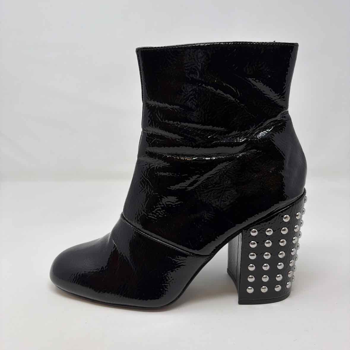 Pre-Owned Shoe Size 10 Steve Madden Black Booties