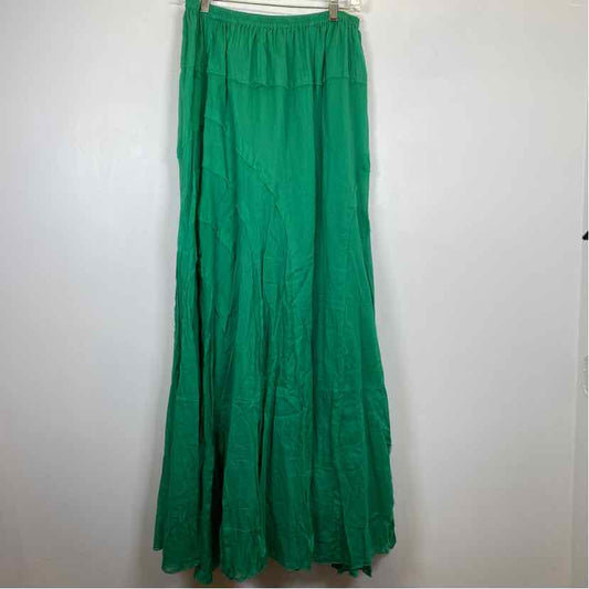 Pre-Owned Size One Size Karma Highway Green Pants