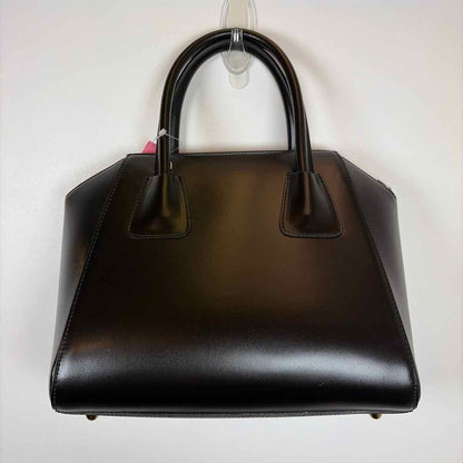 Pre-Owned Mario Valentino Black Leather Handbag