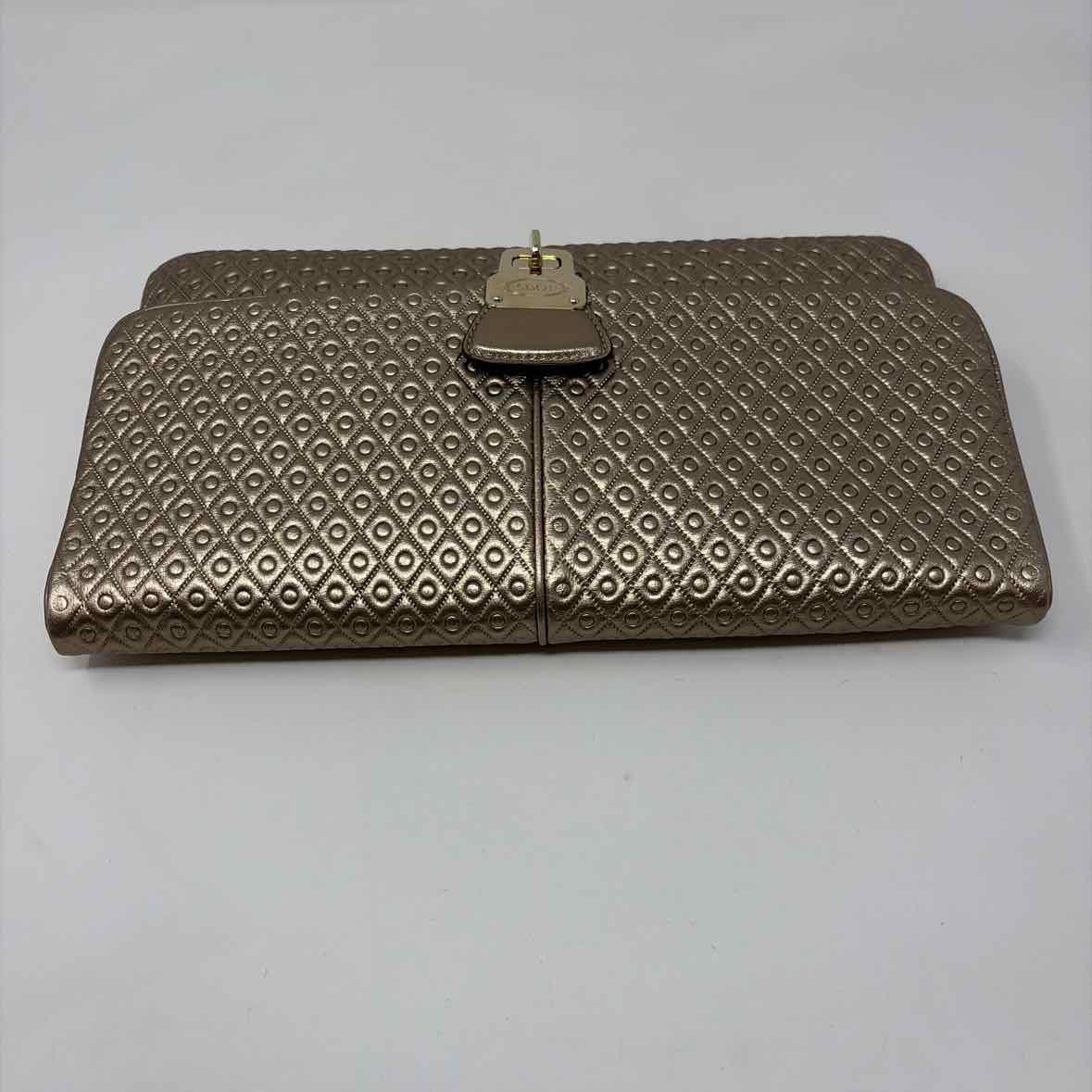 Pre-Owned Tod's Gold Leather Handbag