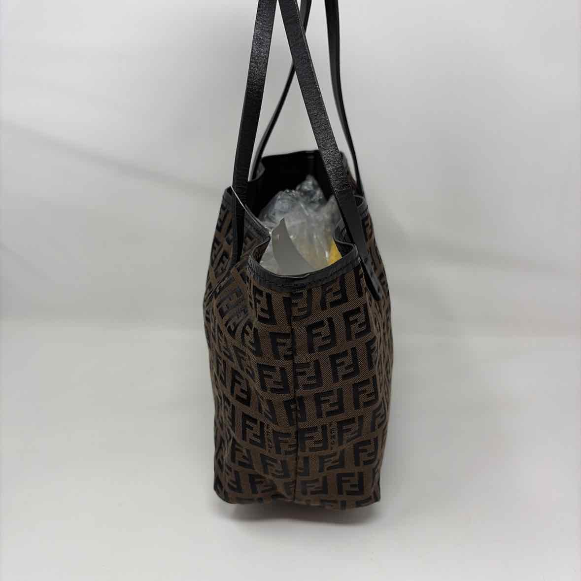 Pre-Owned Fendi Brown Fabric Designer Handbag