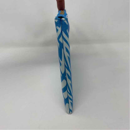 Pre-Owned Fendi Blue Canvas Designer Handbag