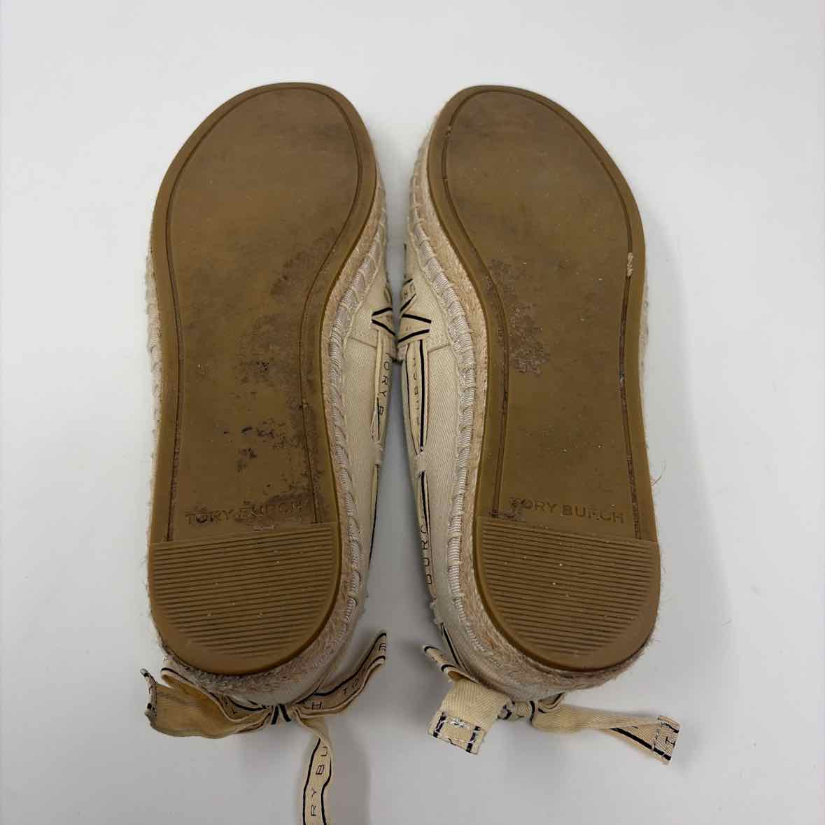 Pre-Owned Shoe Size 7.5 Tory Burch Beige Loafer
