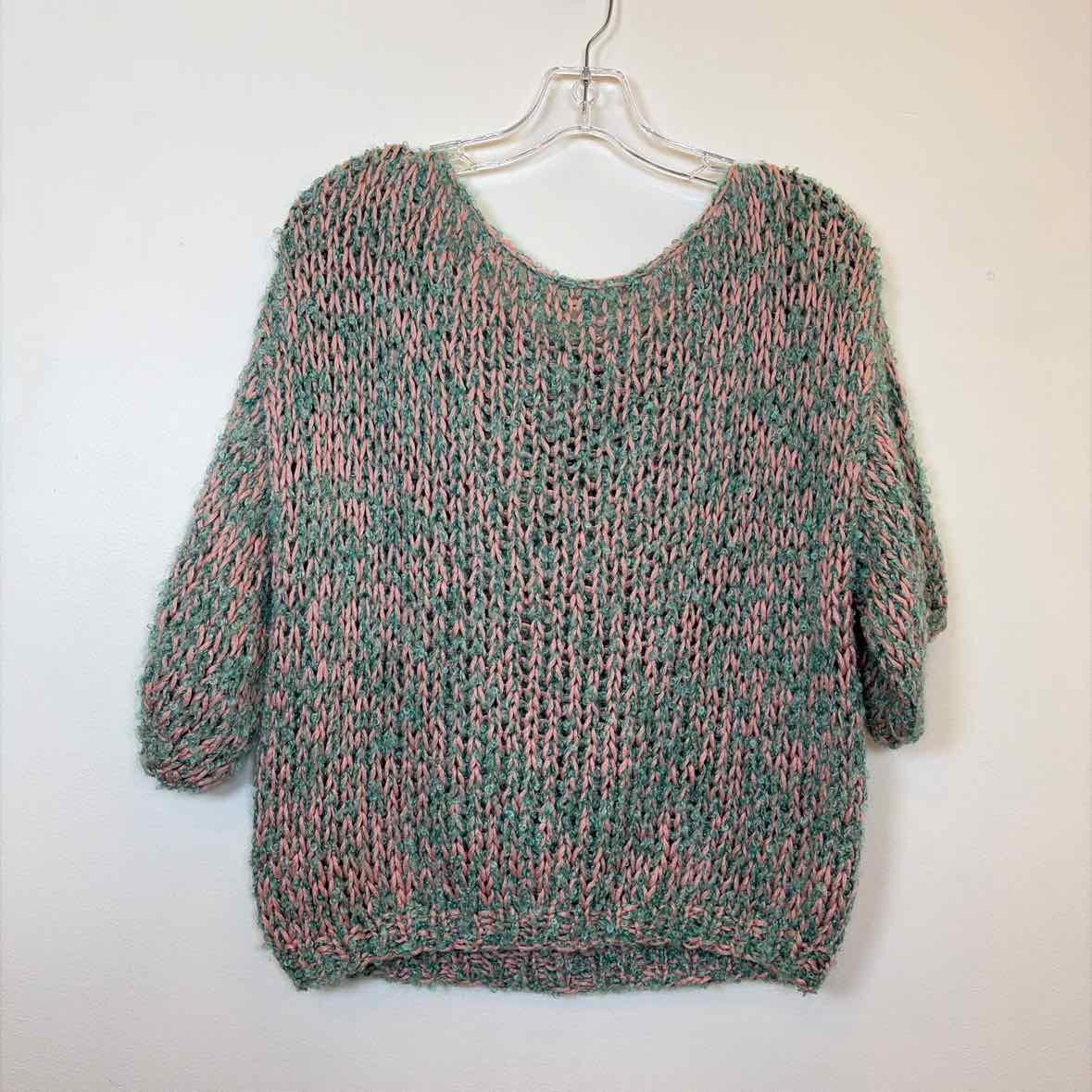 Pre-Owned Size M maiami Blue/Pink Sweater