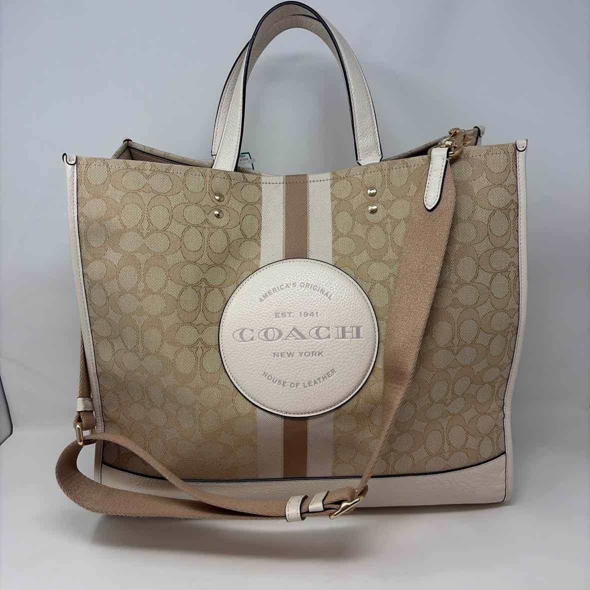 Pre-Owned Coach Cream Fabric Handbag