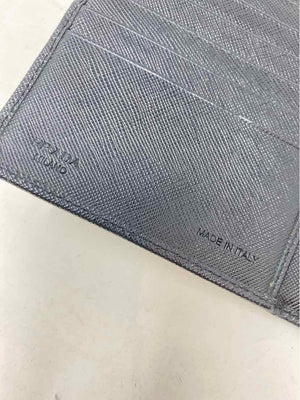 Pre-Owned Prada Black Leather Designer Wallet