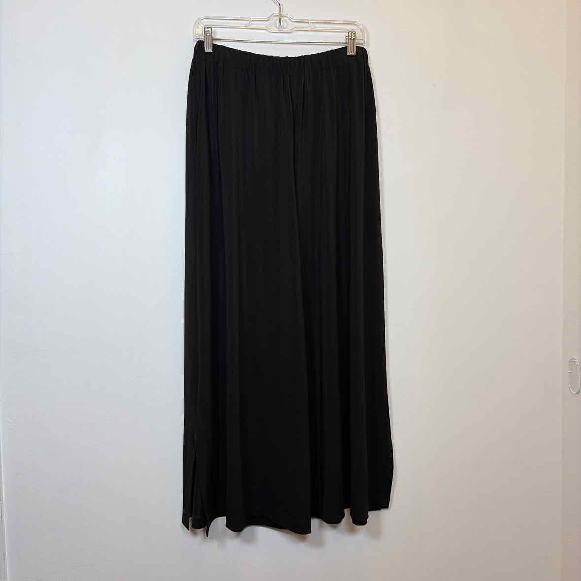 Pre-Owned Size 4/S Issey Miyake Black Pants