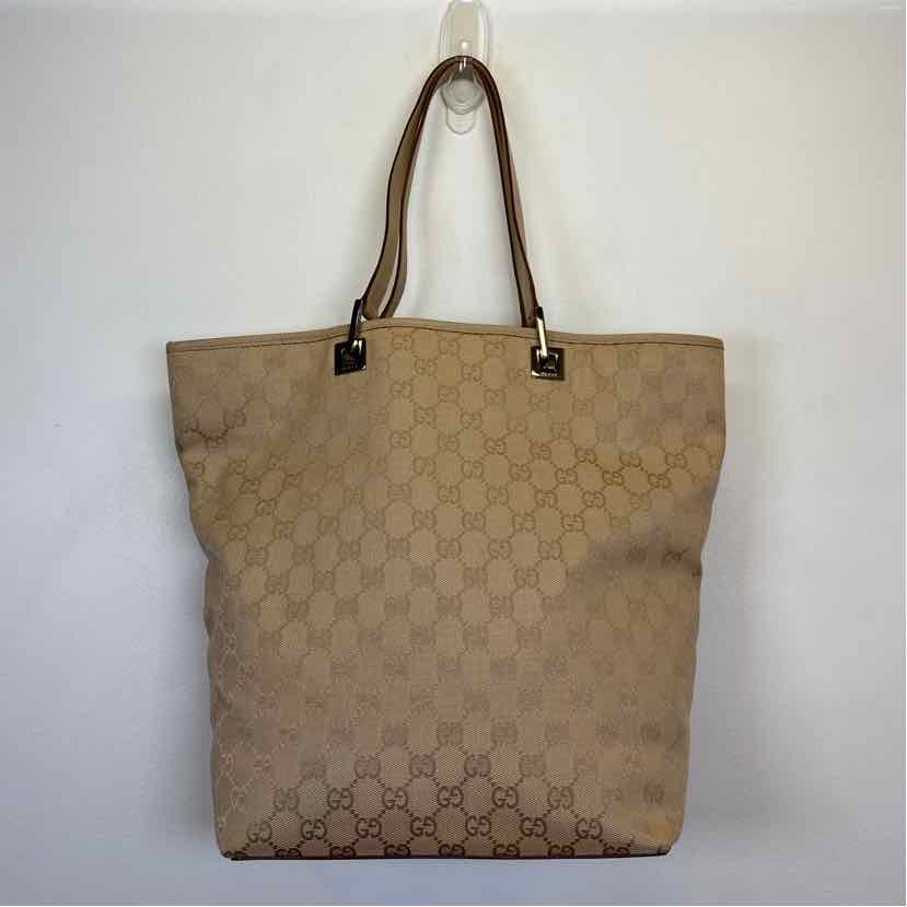Pre-Owned Gucci Cream Canvas Designer Handbag