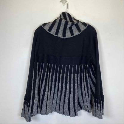 Pre-Owned Size XL J'envie Black/White Cardigan
