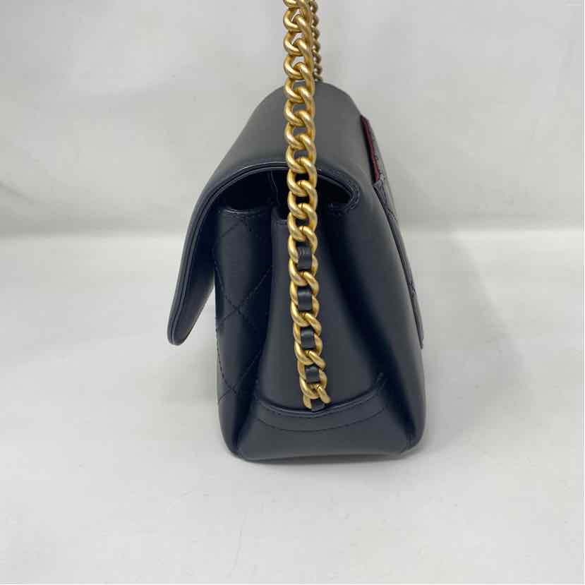 Pre-Owned Chanel Black Leather Designer Handbag