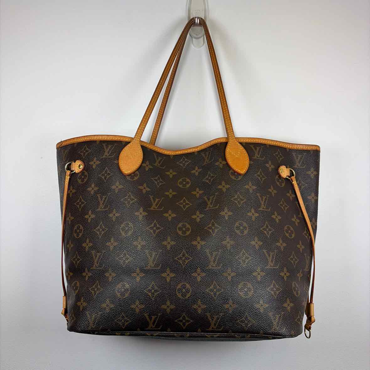 Pre-Owned Louis Vuitton Brown Coated Canvas Designer Handbag