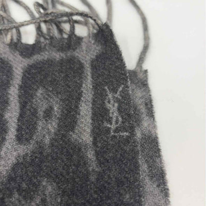 Pre-Owned Saint Laurent Grey Knit Designer Scarf