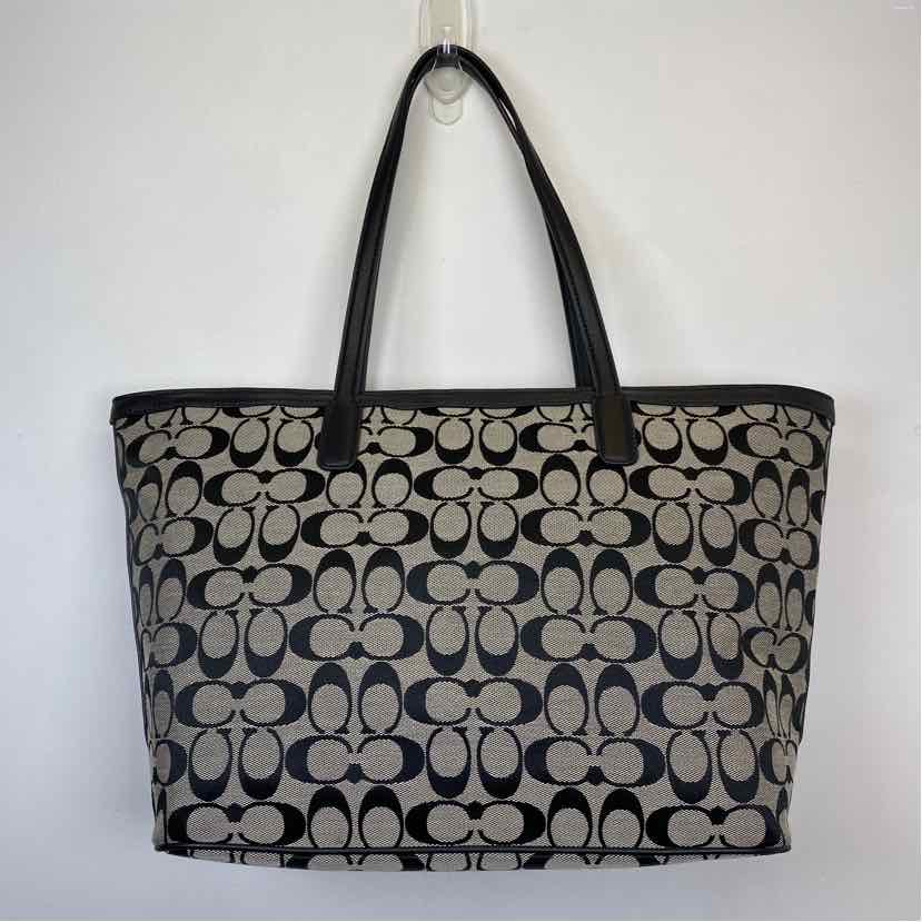 Pre-Owned Coach Monogram Canvas Handbag