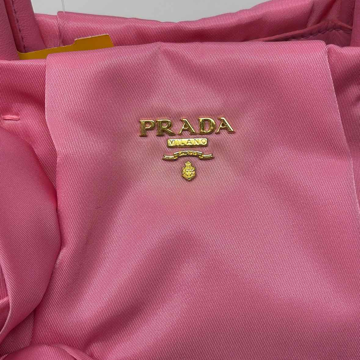 Pre-Owned Prada Pink Nylon Designer Handbag