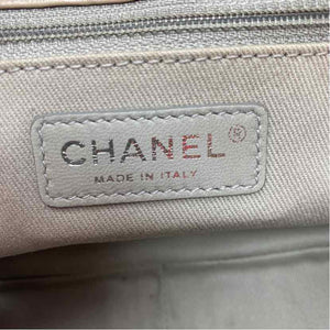 Pre-Owned Chanel Multi Leather Designer Handbag