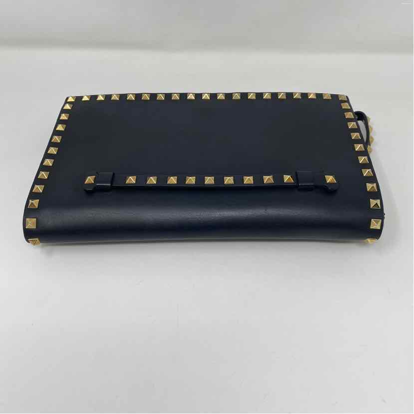 Pre-Owned Valentino Black Leather Designer Handbag