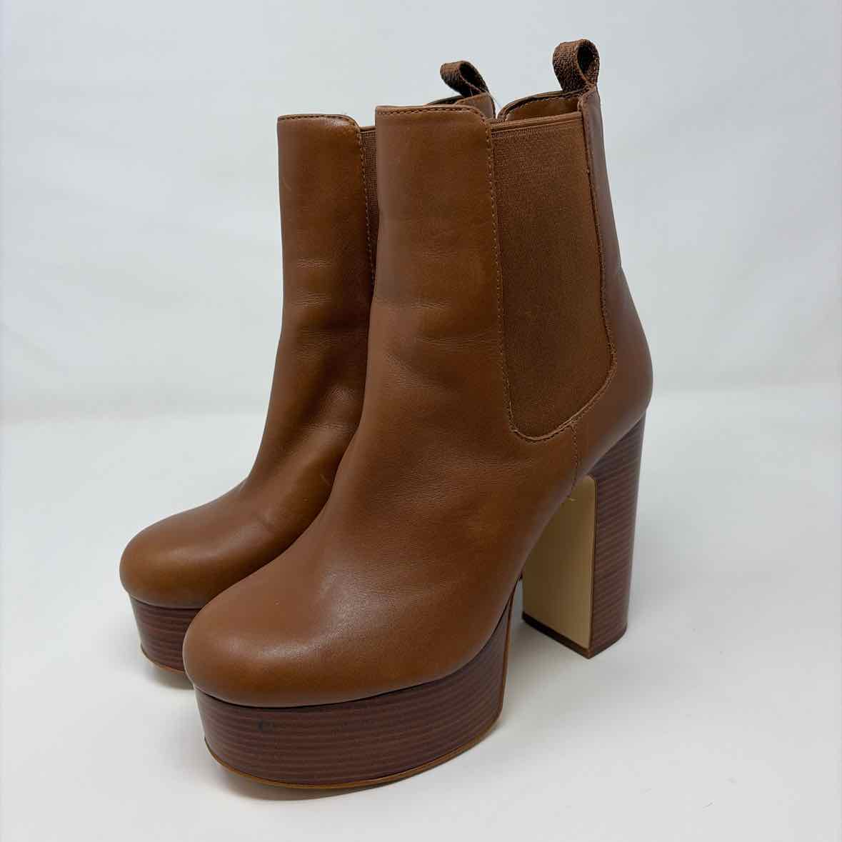 Pre-Owned Shoe Size 7 Michael Kors Brown Booties