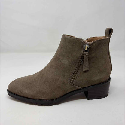 Pre-Owned Shoe Size 7.5 Aqua College Taupe Booties