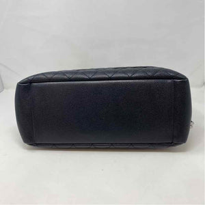 Pre-Owned Chanel Black Leather Designer Handbag