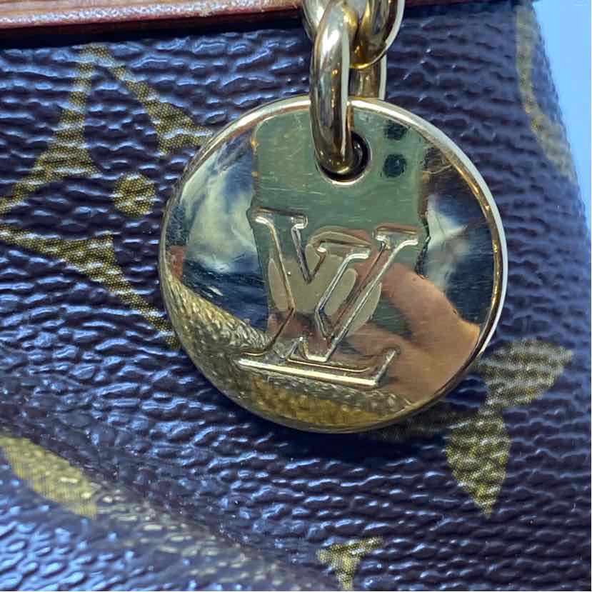 Pre-Owned Louis Vuitton Monogram Canvas Designer Handbag