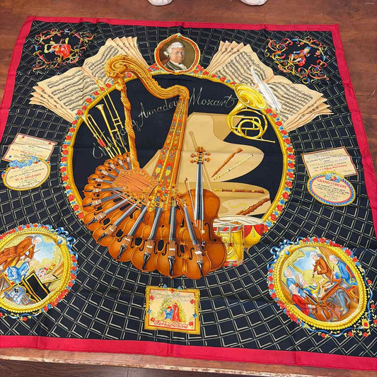 Pre-Owned Hermes Red Multi Silk Designer Scarf