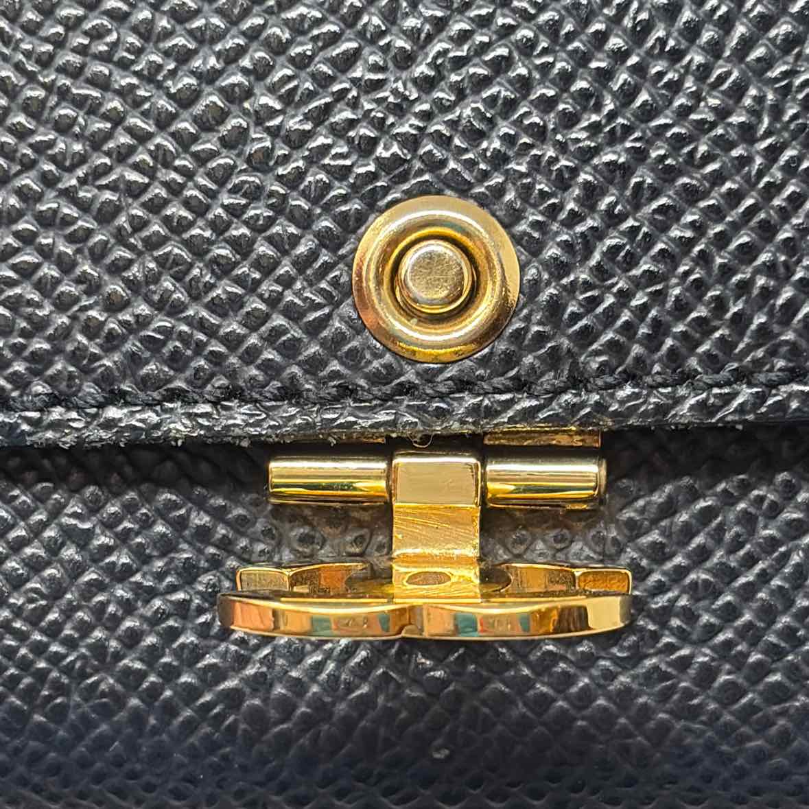 Pre-Owned Chanel Black Leather Designer Wallet