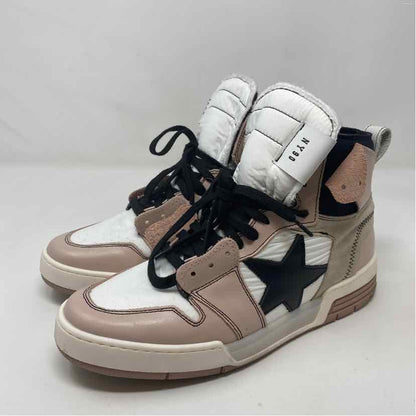 Pre-Owned Shoe Size 9.5 Steve Madden Pink Sneaker