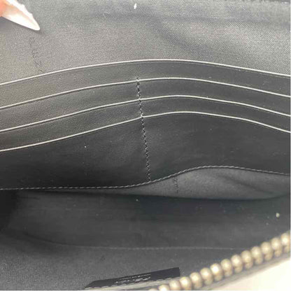 Pre-Owned Fendi Black/Yellow Leather Designer Handbag