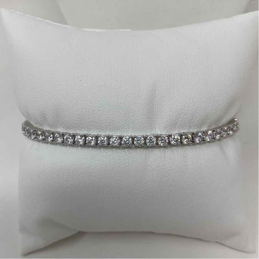 Pre-Owned Silver Bracelet