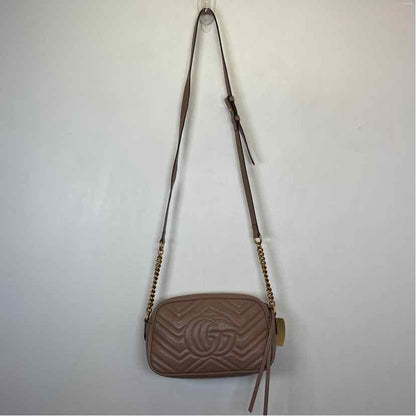 Pre-Owned Gucci Mauve Leather Designer Handbag