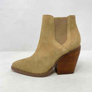 Pre-Owned Shoe Size 9 BP Tan Booties