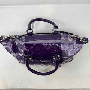 Pre-Owned Coach Purple Canvas Handbag