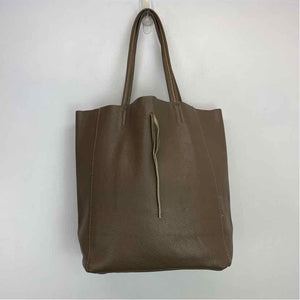 Pre-Owned Made in Italy Taupe Leather Handbag