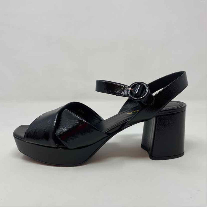 Pre-Owned Prada Black Patent Shoe Size 10.5 Designer Shoes