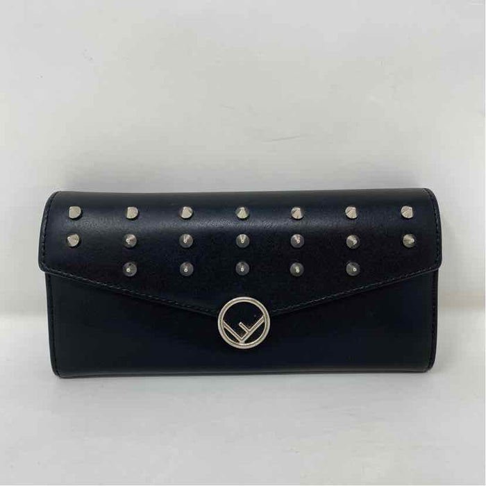 Pre-Owned Fendi Black Leather Designer Wallet