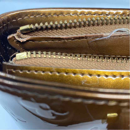 Pre-Owned Louis Vuitton Bronze Patent Designer Handbag