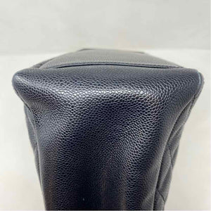 Pre-Owned Chanel Black Leather Designer Handbag