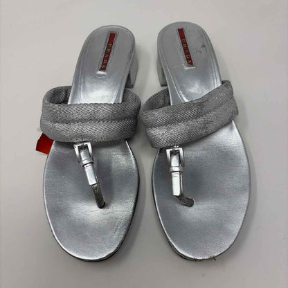 Pre-Owned Prada Silver Leather Shoe Size 6.5 Designer Shoes