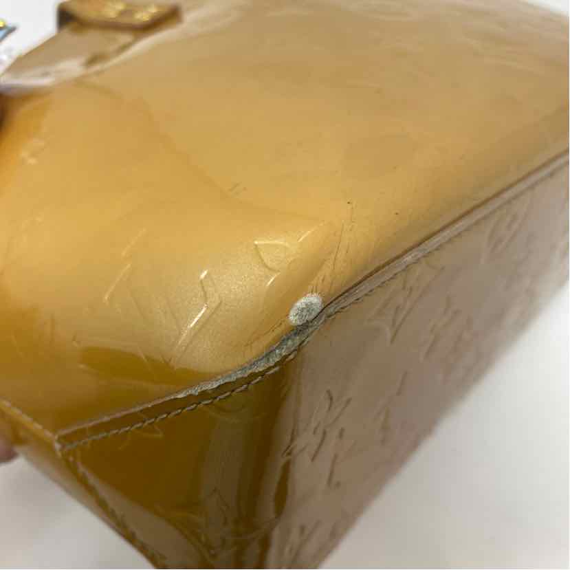 Pre-Owned Louis Vuitton Tan Patent Designer Handbag