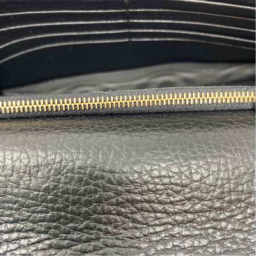 Pre-Owned Gucci Black Leather Designer Handbag