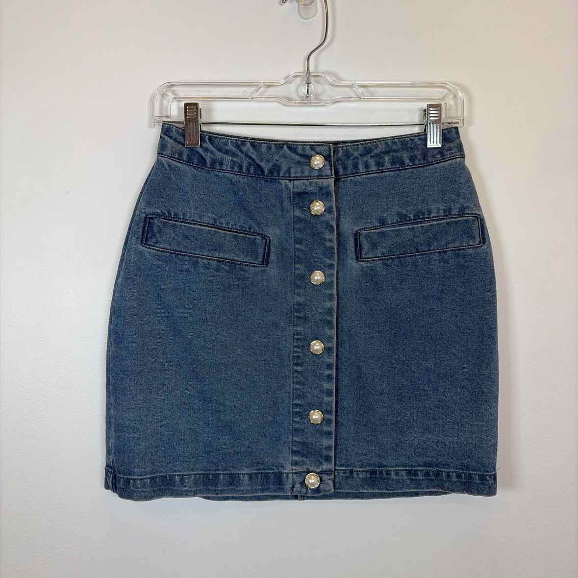 Pre-Owned Size 2/S House Of Harlow Denim Skirt