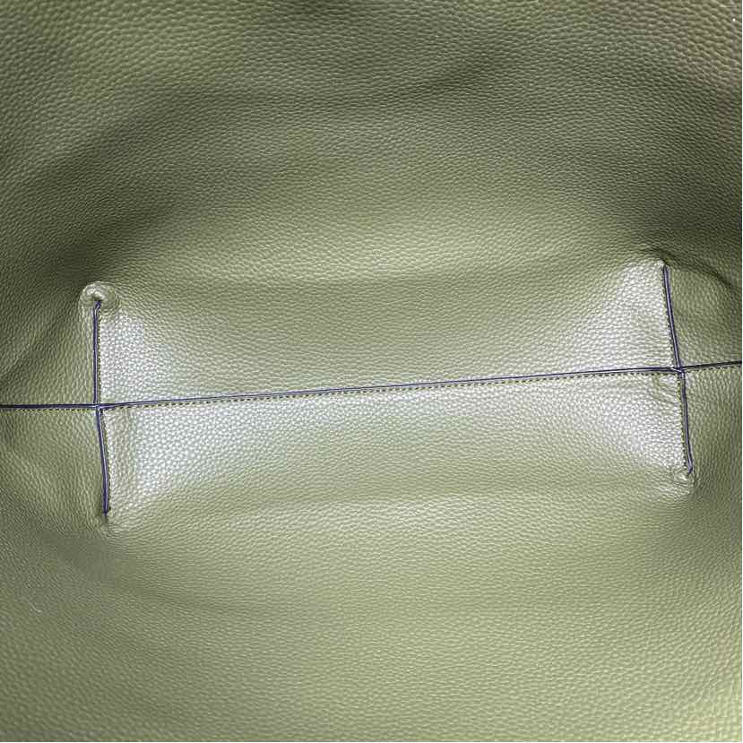 Boutique Olive/Gold faux leather Handbag