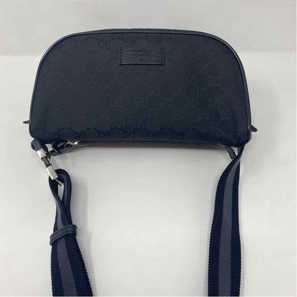 Pre-Owned Gucci Black Nylon Designer Handbag